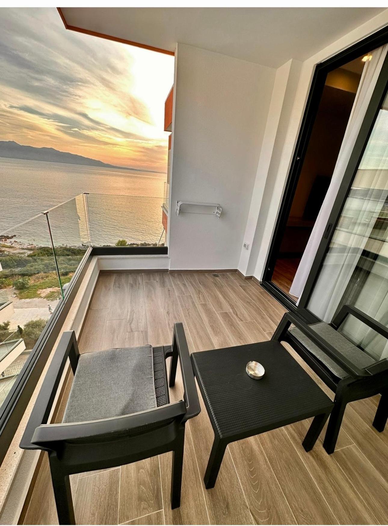 Lookout Apartments Sarande Exterior photo
